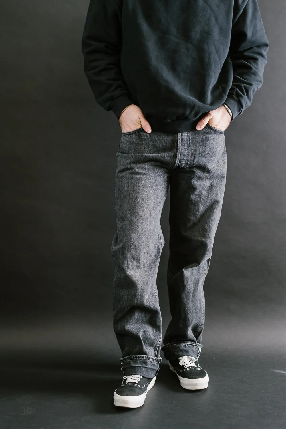 01-1050W-D61S - 105 - Standard Fit Selvedge Denim - Black Stone
