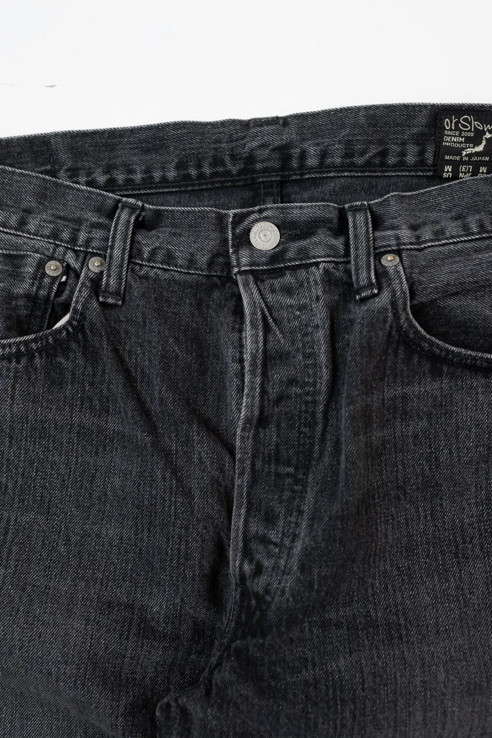 01-1050W-D61S - 105 - Standard Fit Selvedge Denim - Black Stone