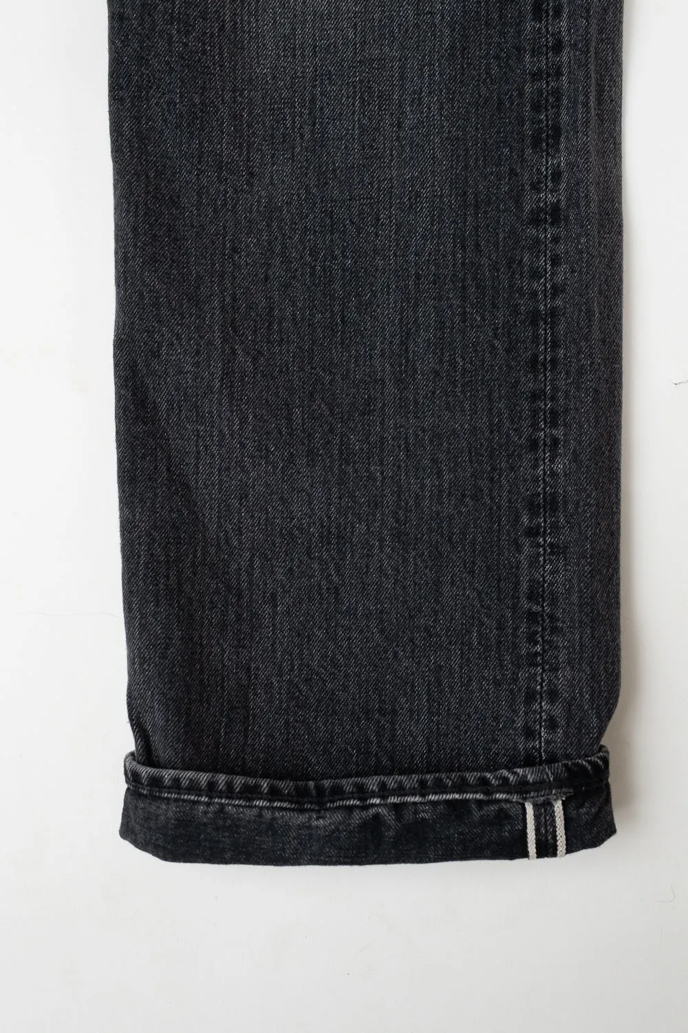 01-1050W-D61S - 105 - Standard Fit Selvedge Denim - Black Stone