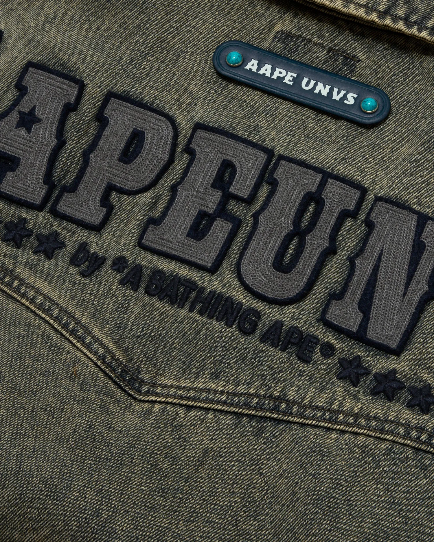 AAPEUNVS zip-up jacket