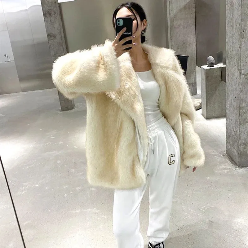 Astrid™ | Oversized Comfortable Warm Lapel Fur Coat