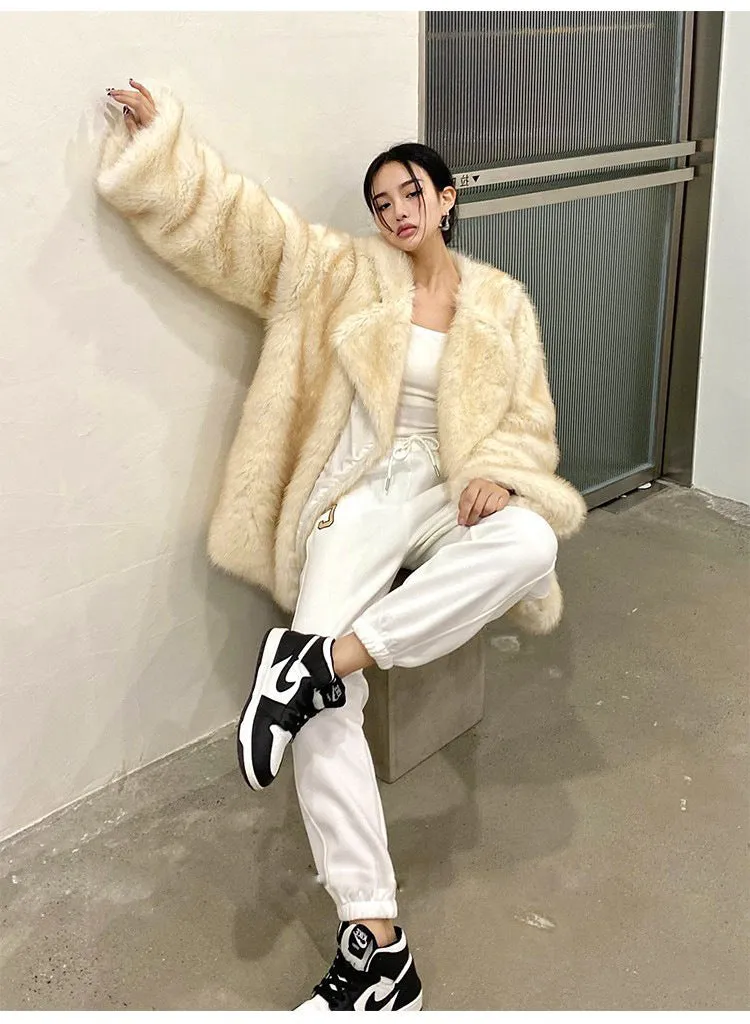 Astrid™ | Oversized Comfortable Warm Lapel Fur Coat