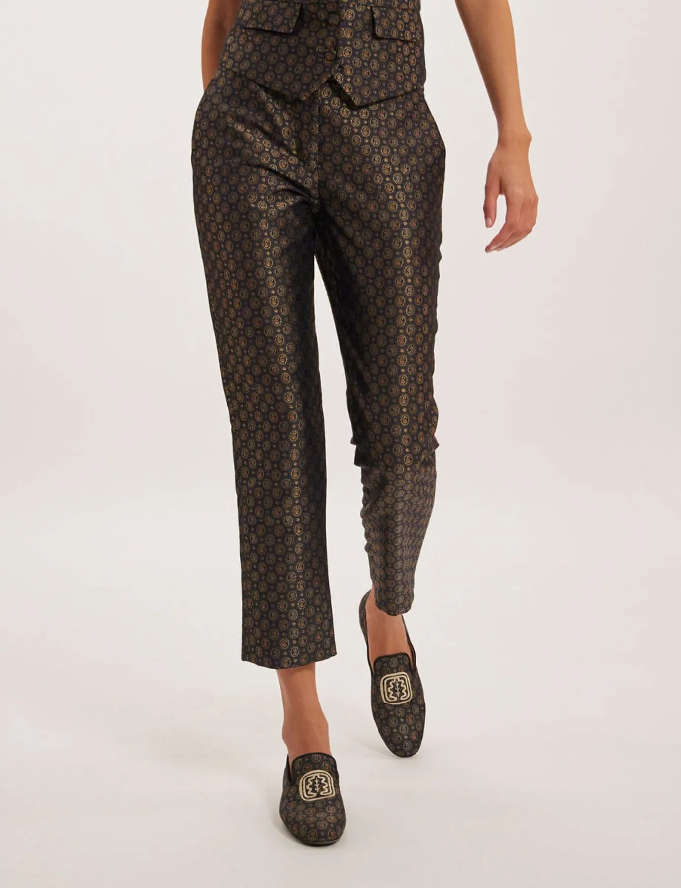 Audrey pants patterned fabric