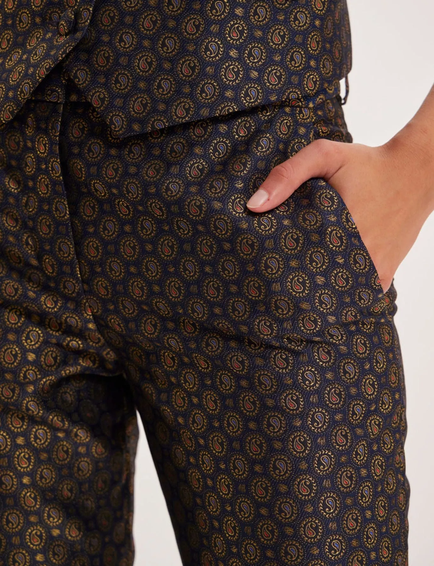 Audrey pants patterned fabric