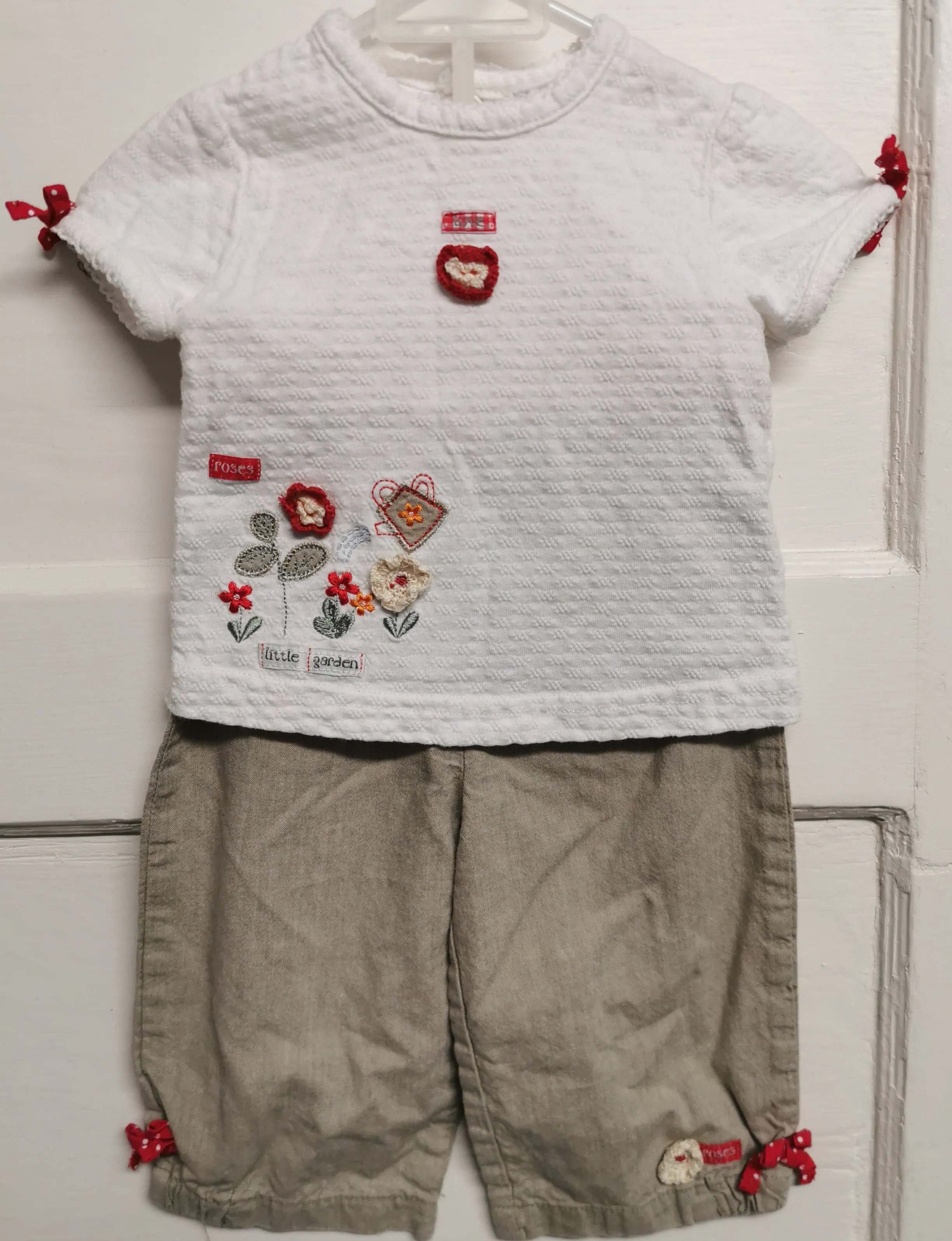 BABY GIRL SIZE 6 MONTHS - Matching 2 Piece Outfit EUC B36