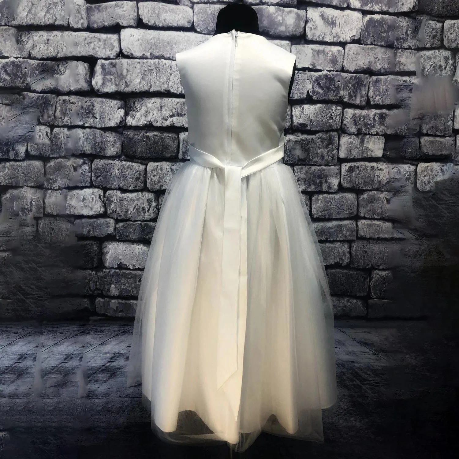 Betsy White Flower Dress