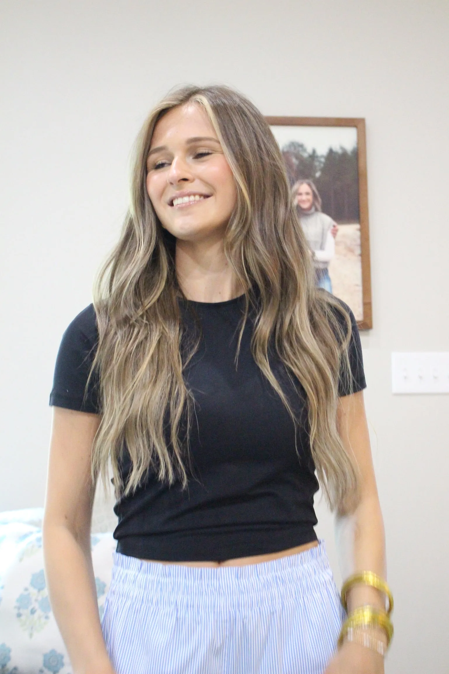 Black Simple Tee