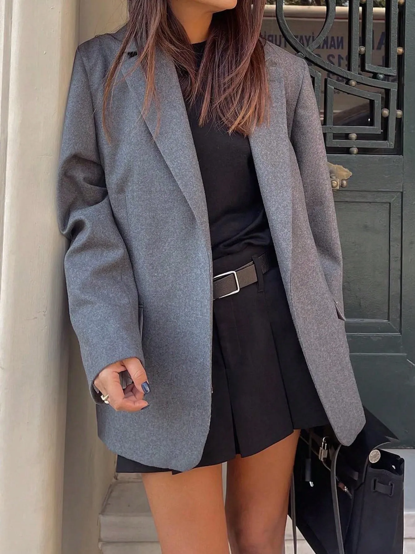 Blazer gris informal para mujer