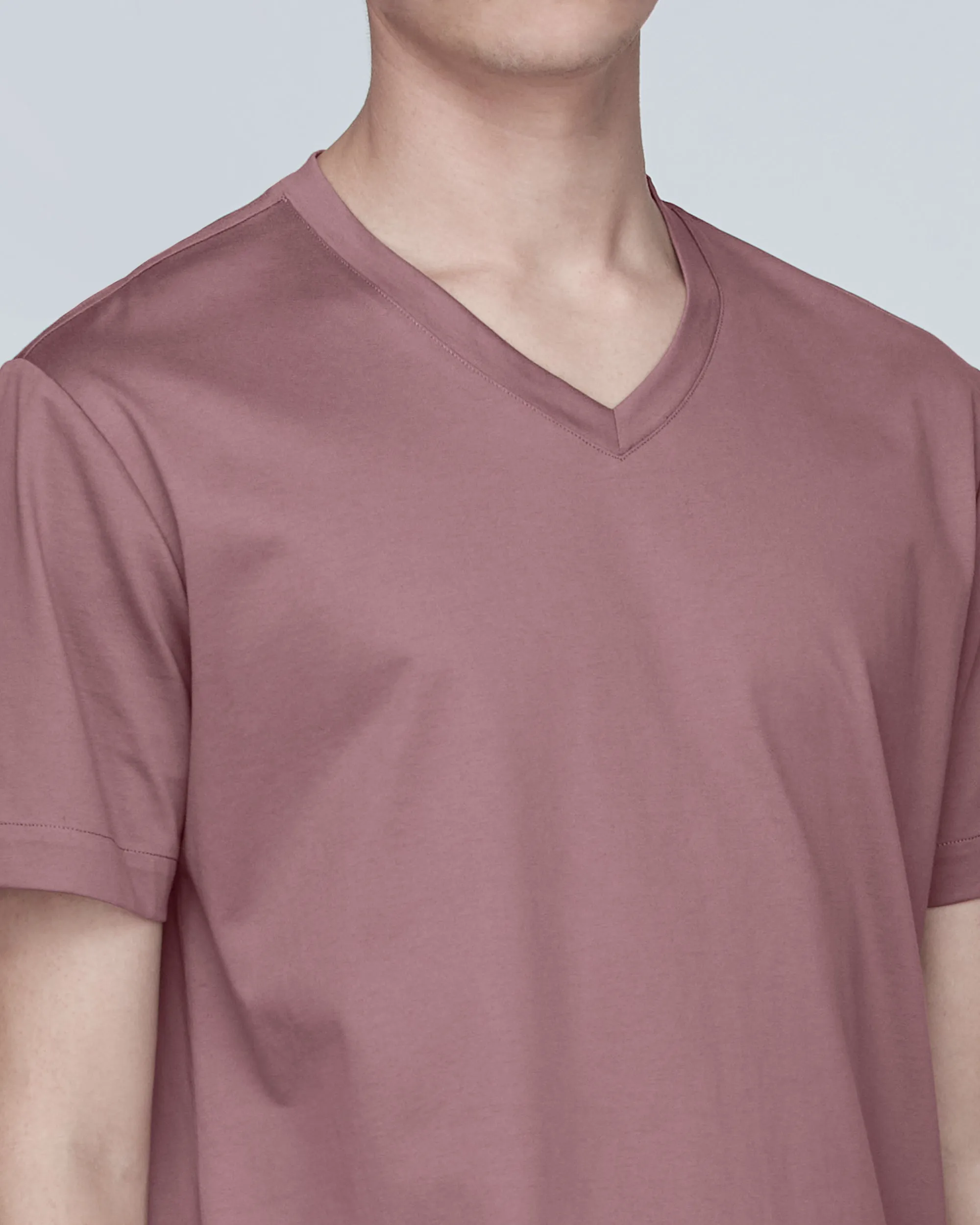 Caleb Classic V-neck T-Shirt
