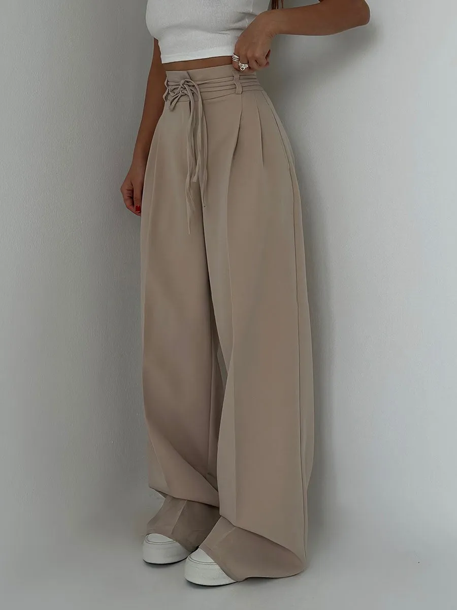 Camilla - High-Waisted Pants with Wide Legs
