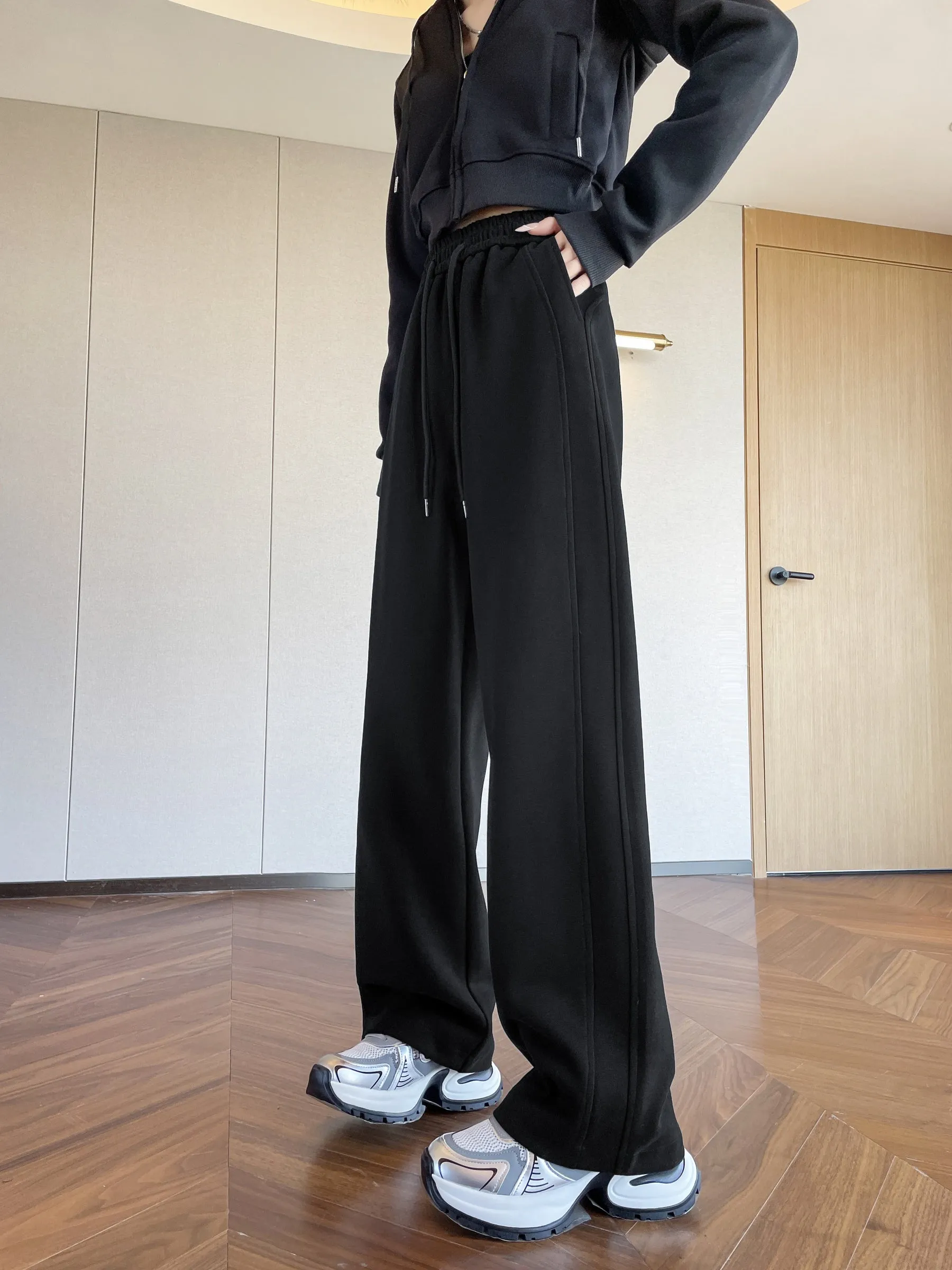 Casual Women's Wide Leg Sweatpants with Waist Drawstring