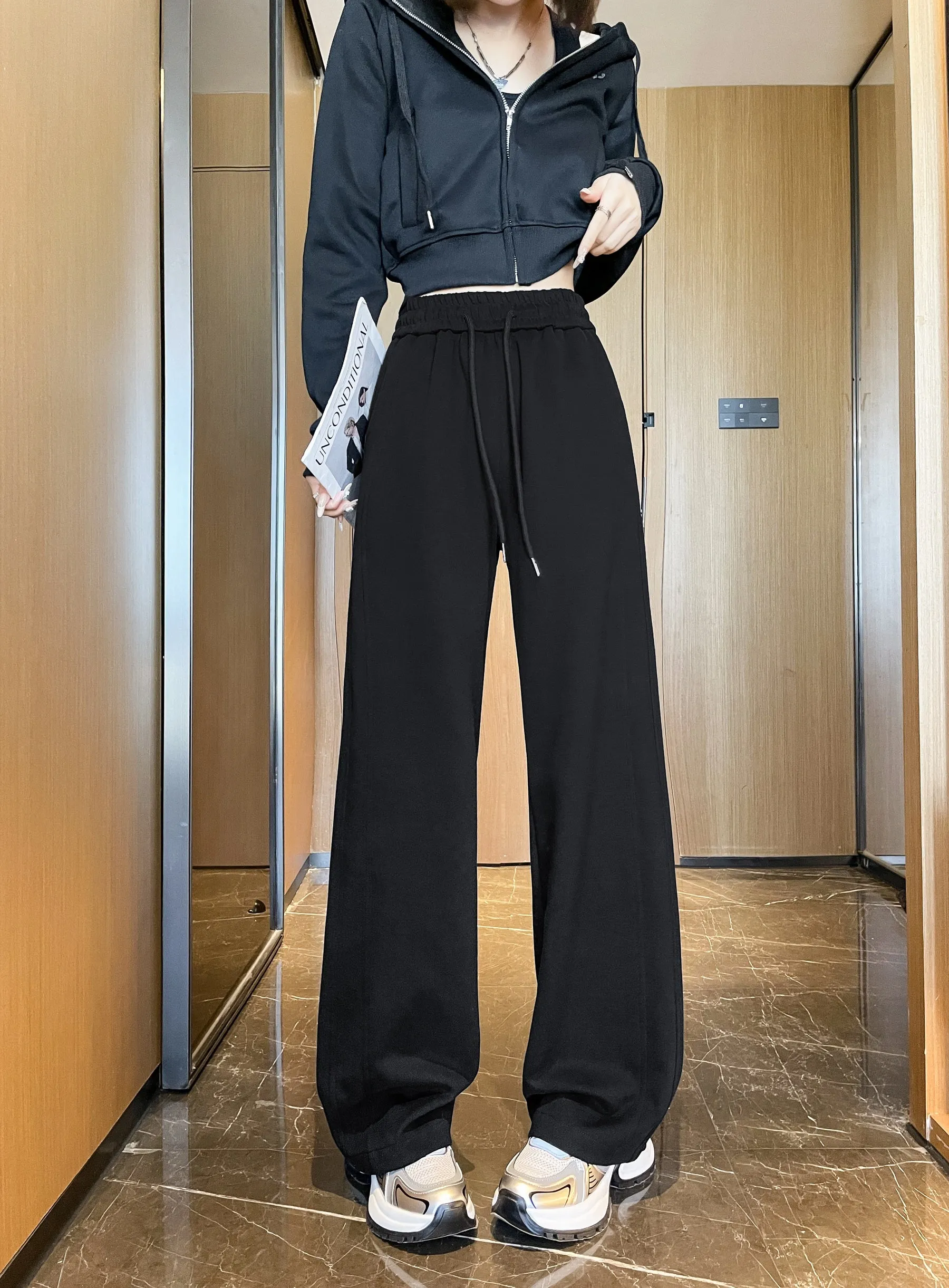 Casual Women's Wide Leg Sweatpants with Waist Drawstring
