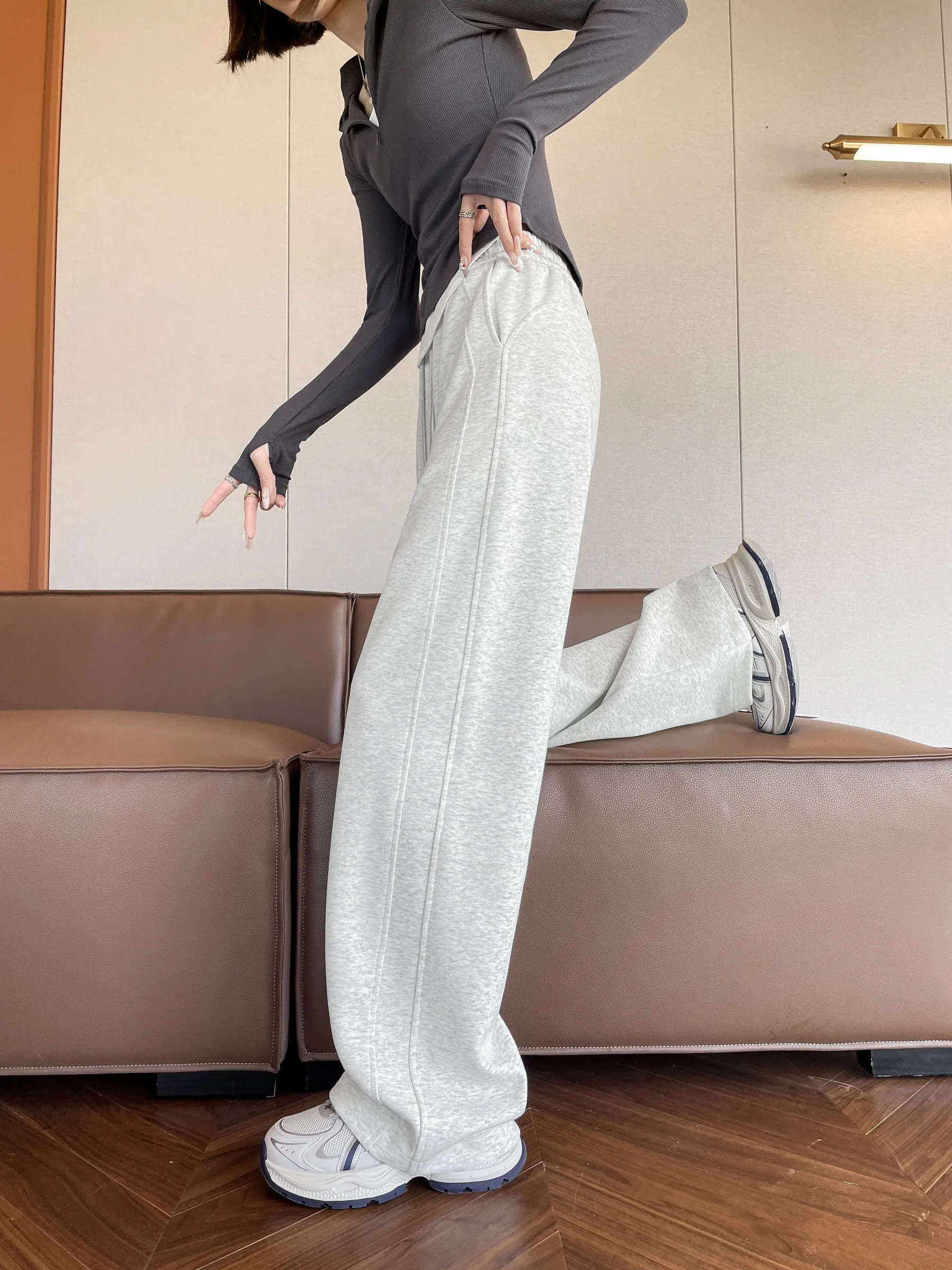Casual Women's Wide Leg Sweatpants with Waist Drawstring