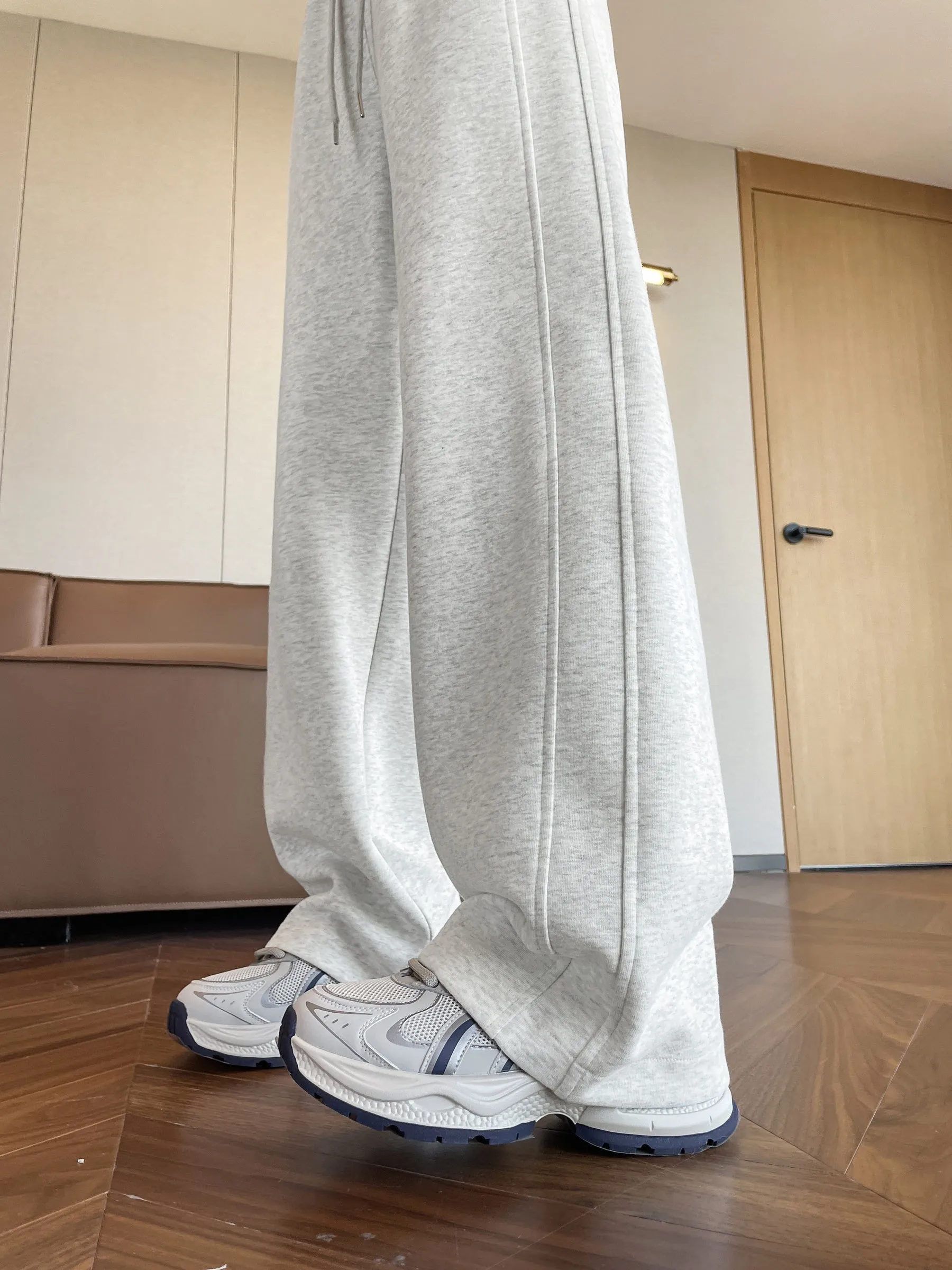 Casual Women's Wide Leg Sweatpants with Waist Drawstring