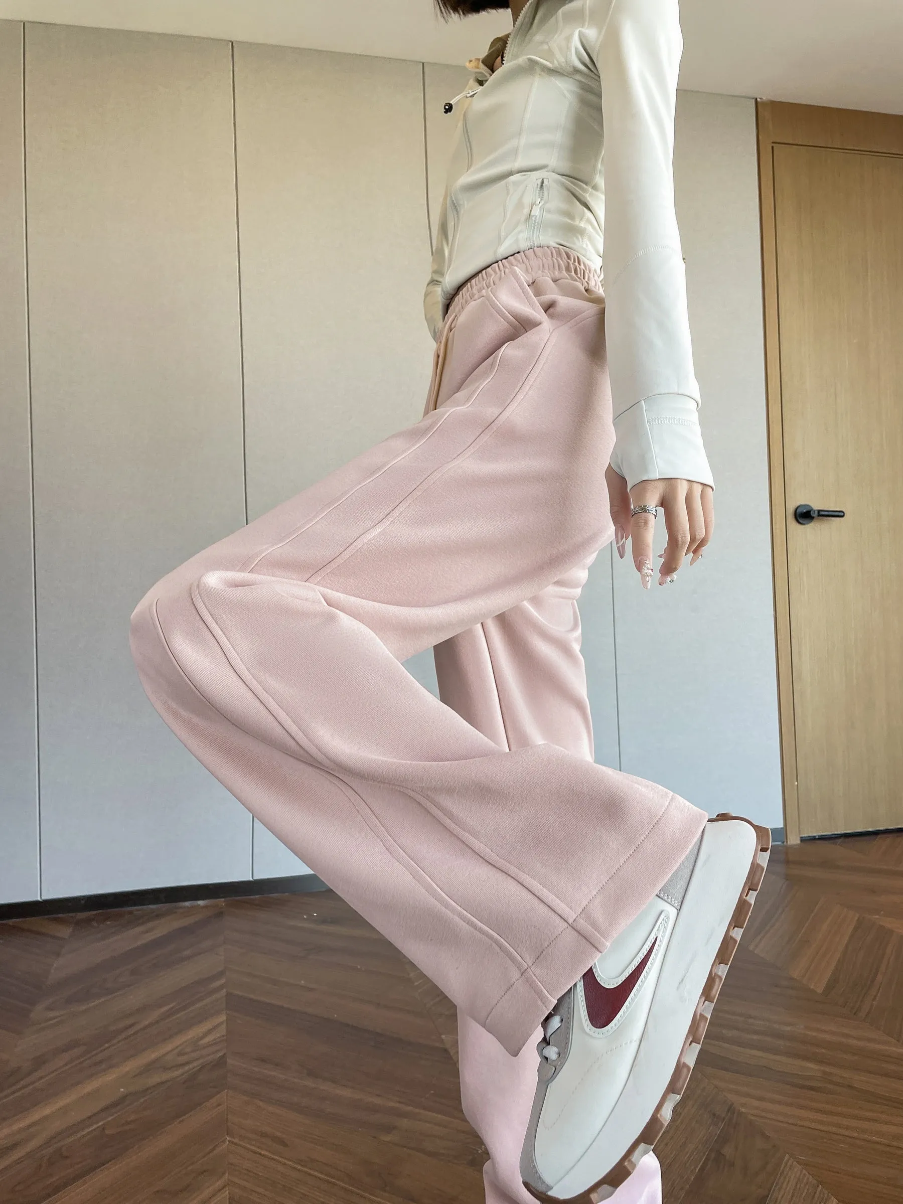 Casual Women's Wide Leg Sweatpants with Waist Drawstring