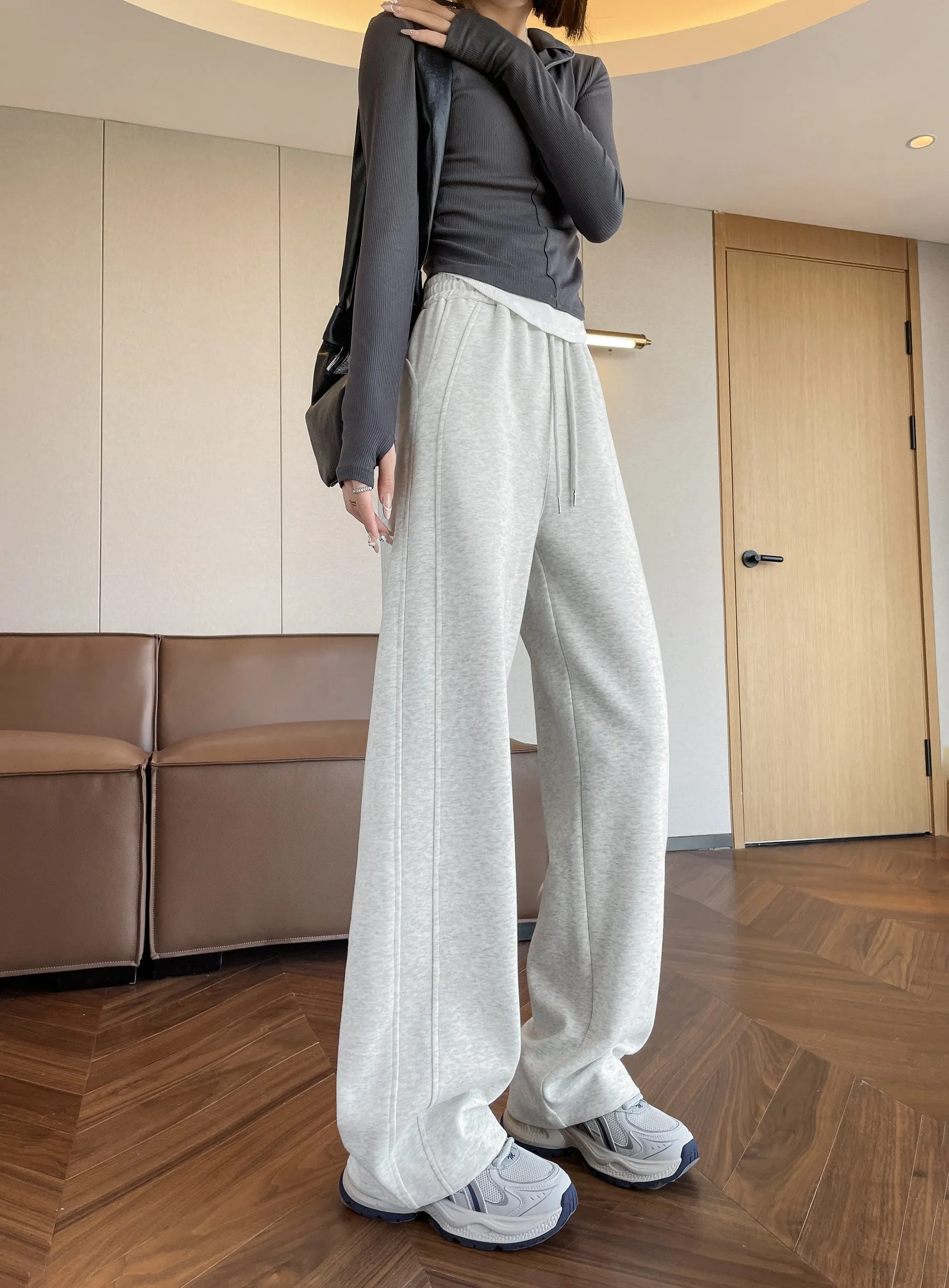 Casual Women's Wide Leg Sweatpants with Waist Drawstring