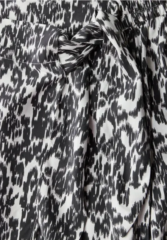 CECIL Wrap-effect midi skirt