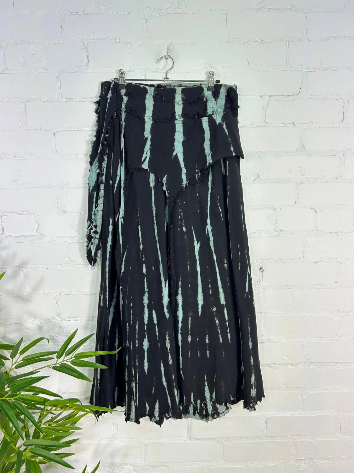 Cropped Long Wrap Skirt