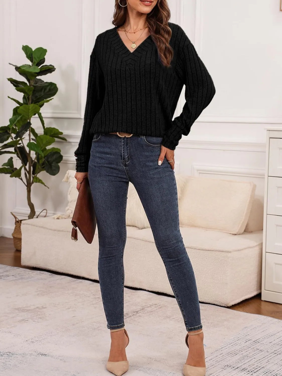 Debra Ribbed V-Neck Long Sleeve Top