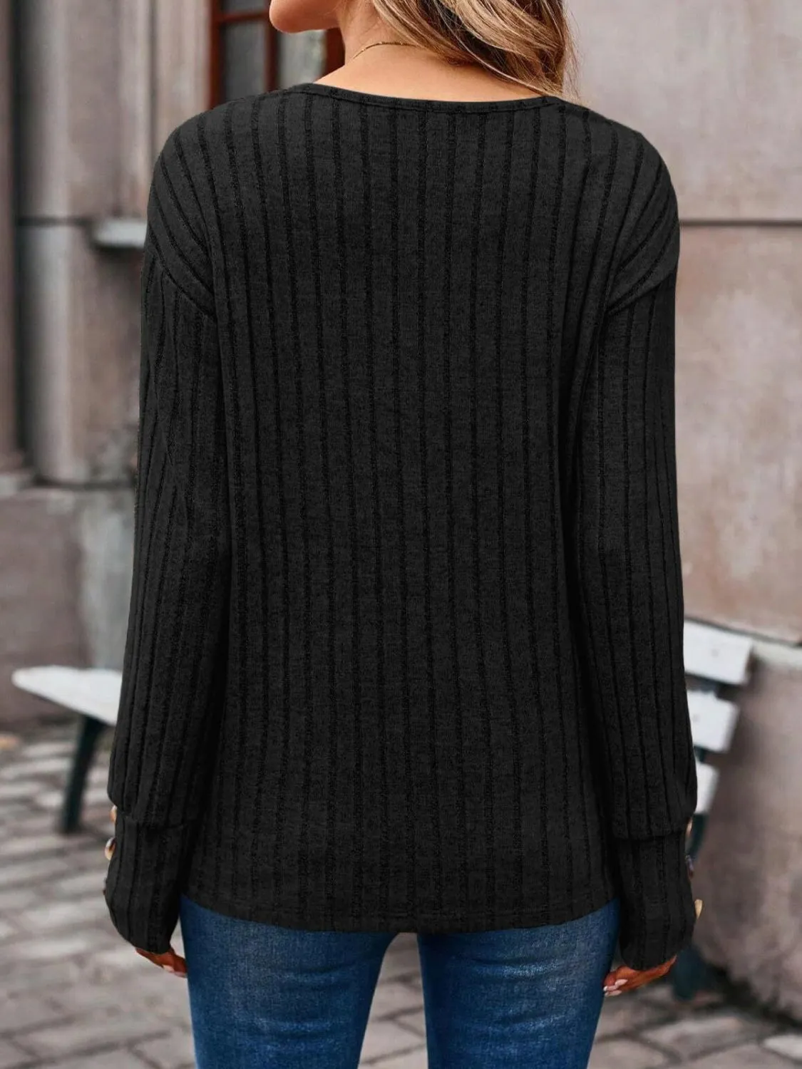 Debra Ribbed V-Neck Long Sleeve Top
