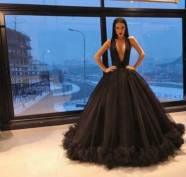 Deep V Sleeveless Sexy Ball Gown Black Evening Party Dress For Ladies