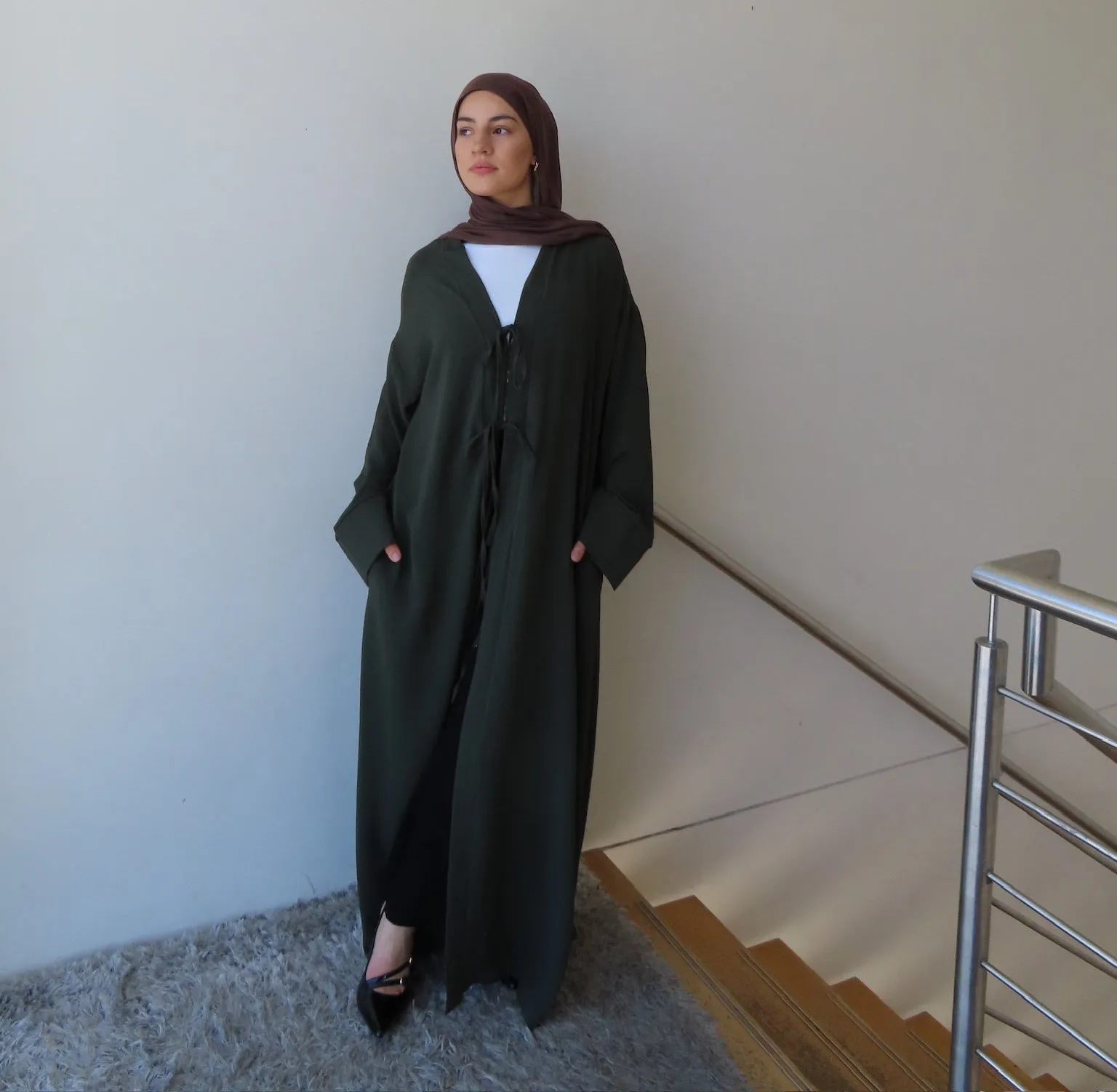 Derin Tie Abaya