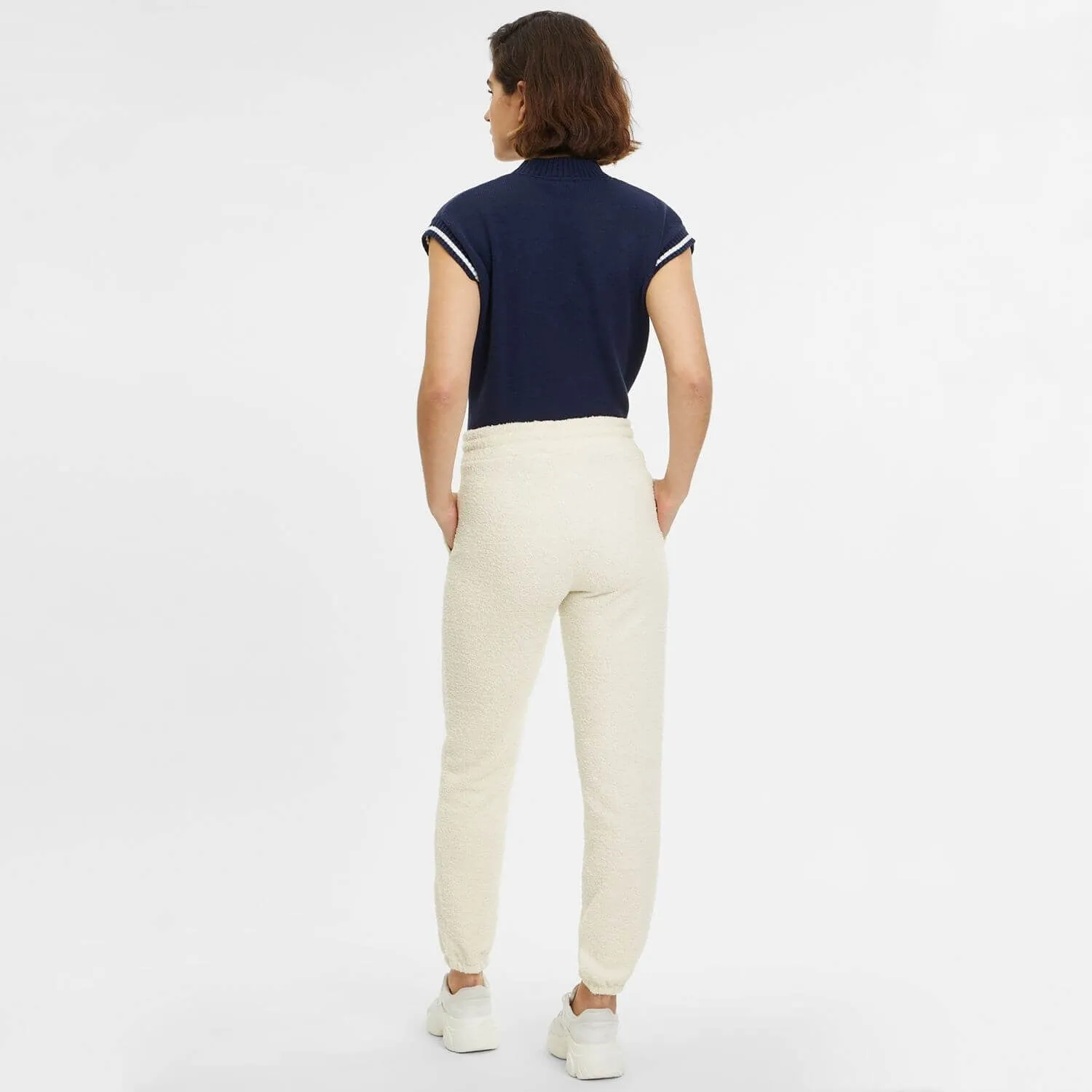 Dámske tepláky FILA CRERET high waist pants krémovo-biele