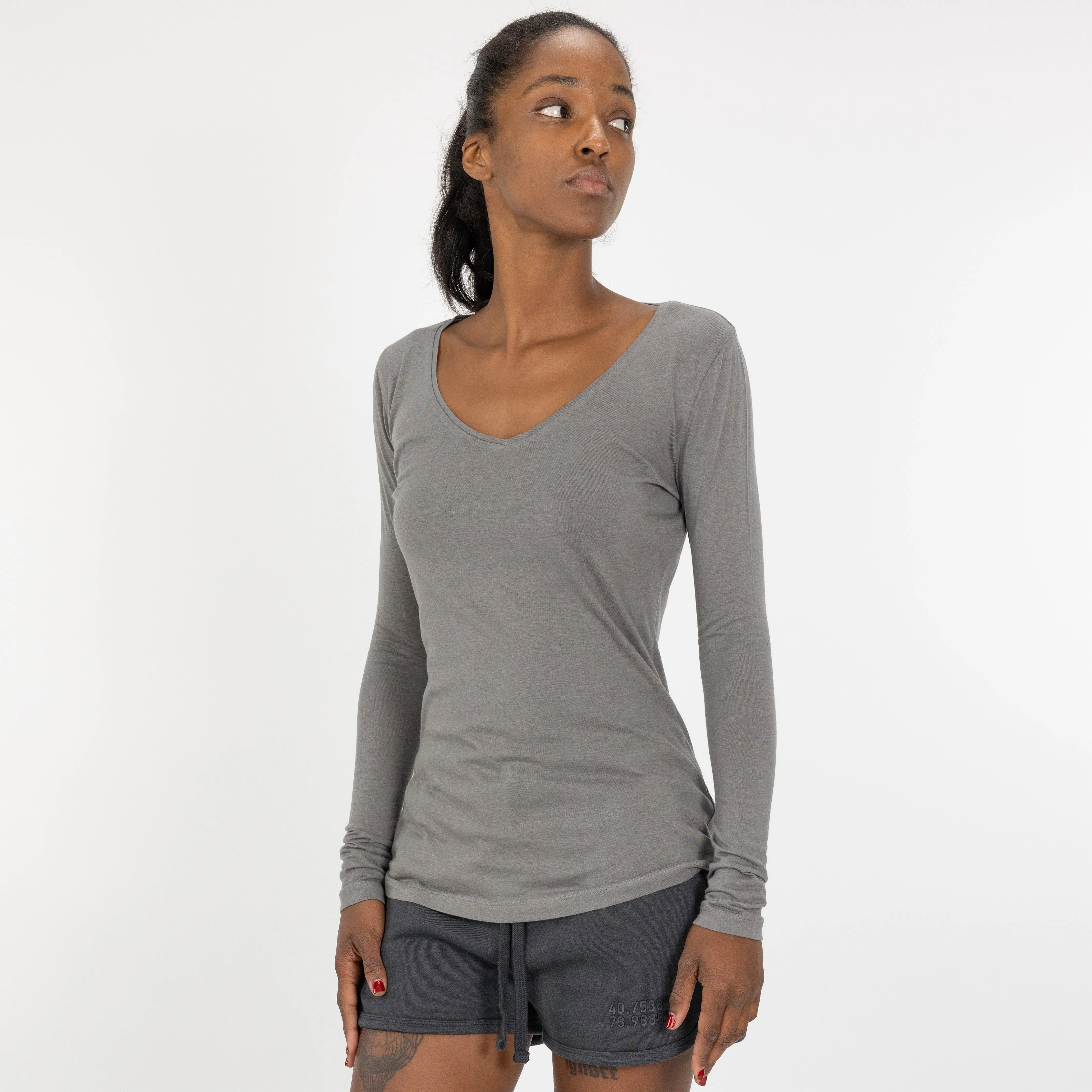 Fine Jersey V-neck Long Sleeve - Brushed Nickel