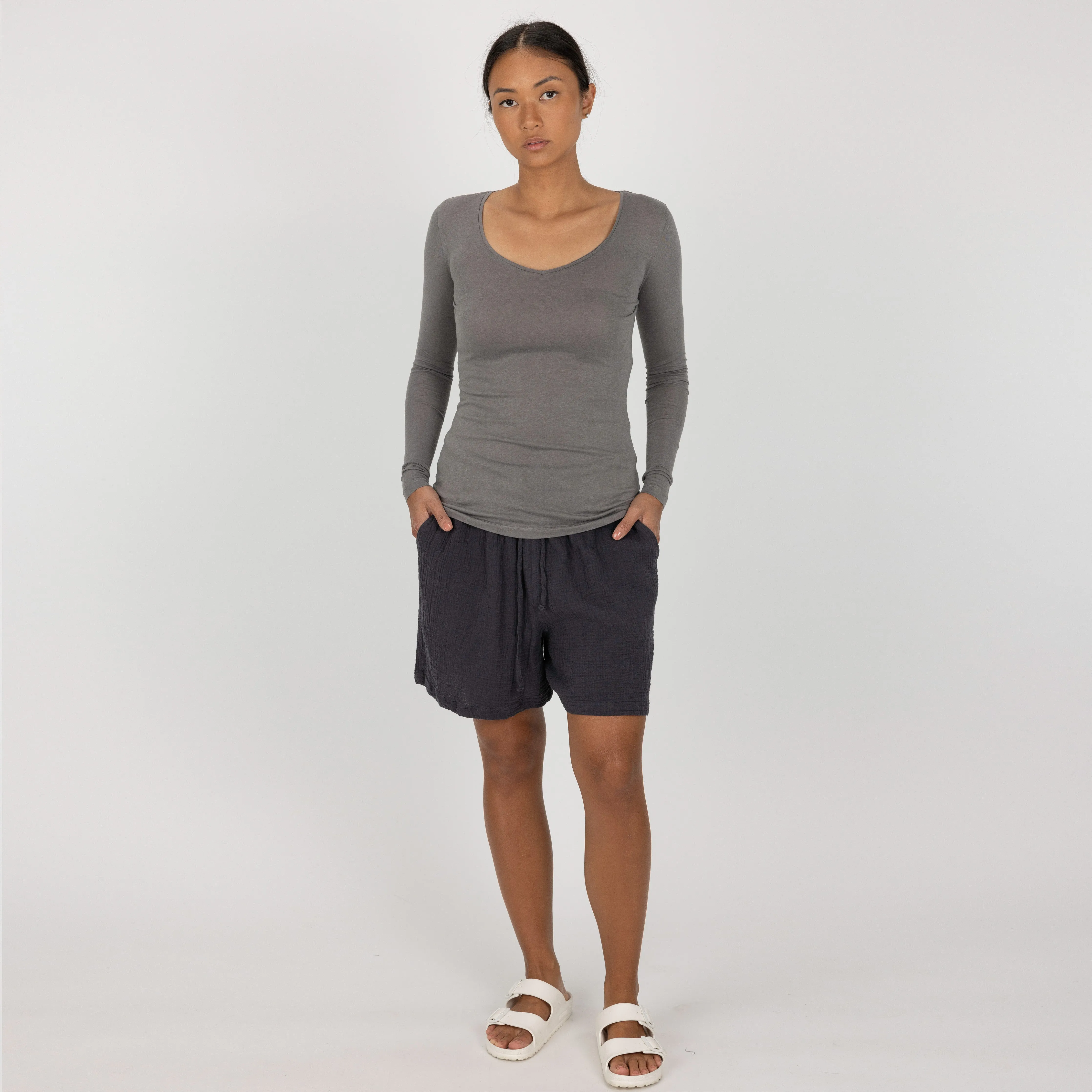 Fine Jersey V-neck Long Sleeve - Brushed Nickel