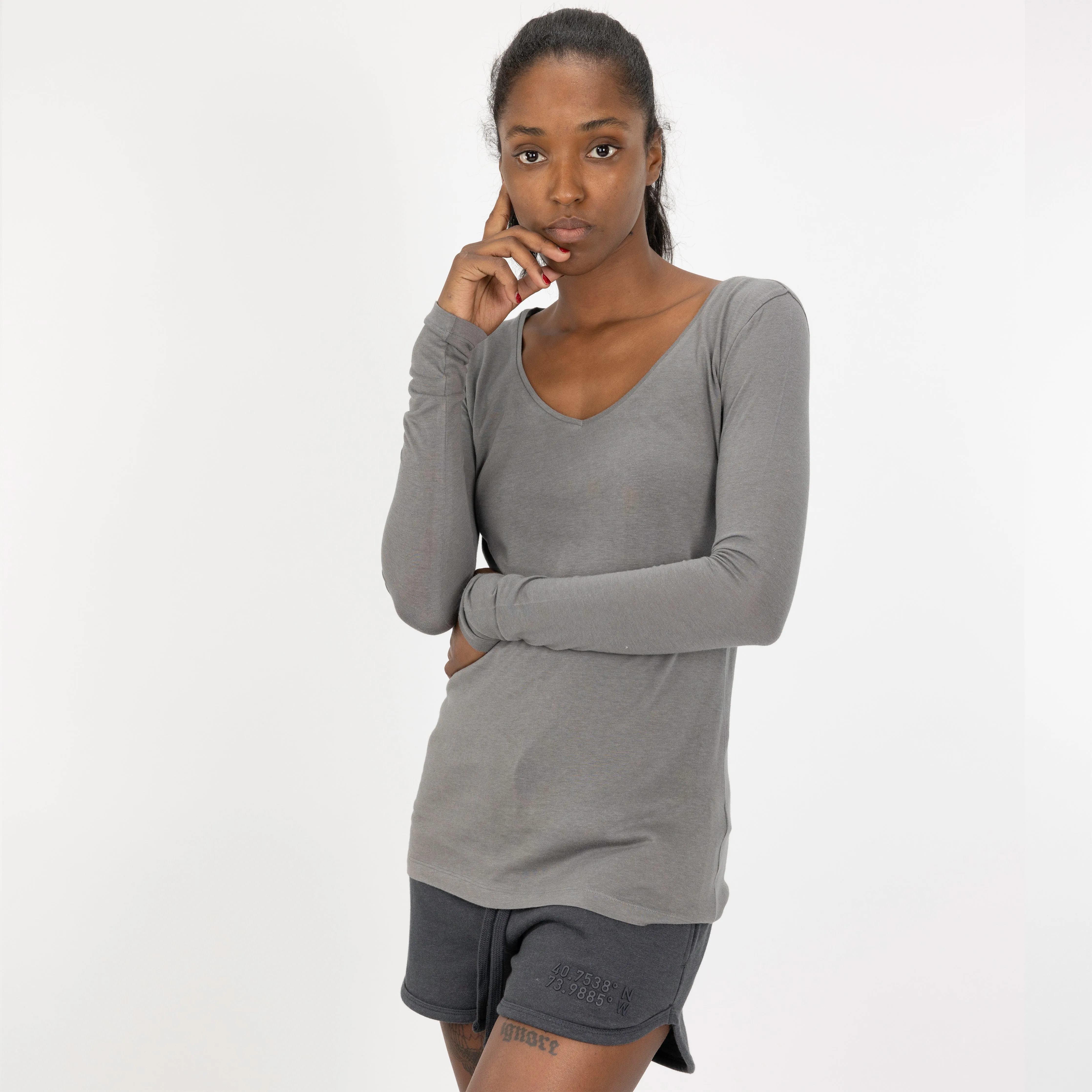 Fine Jersey V-neck Long Sleeve - Brushed Nickel