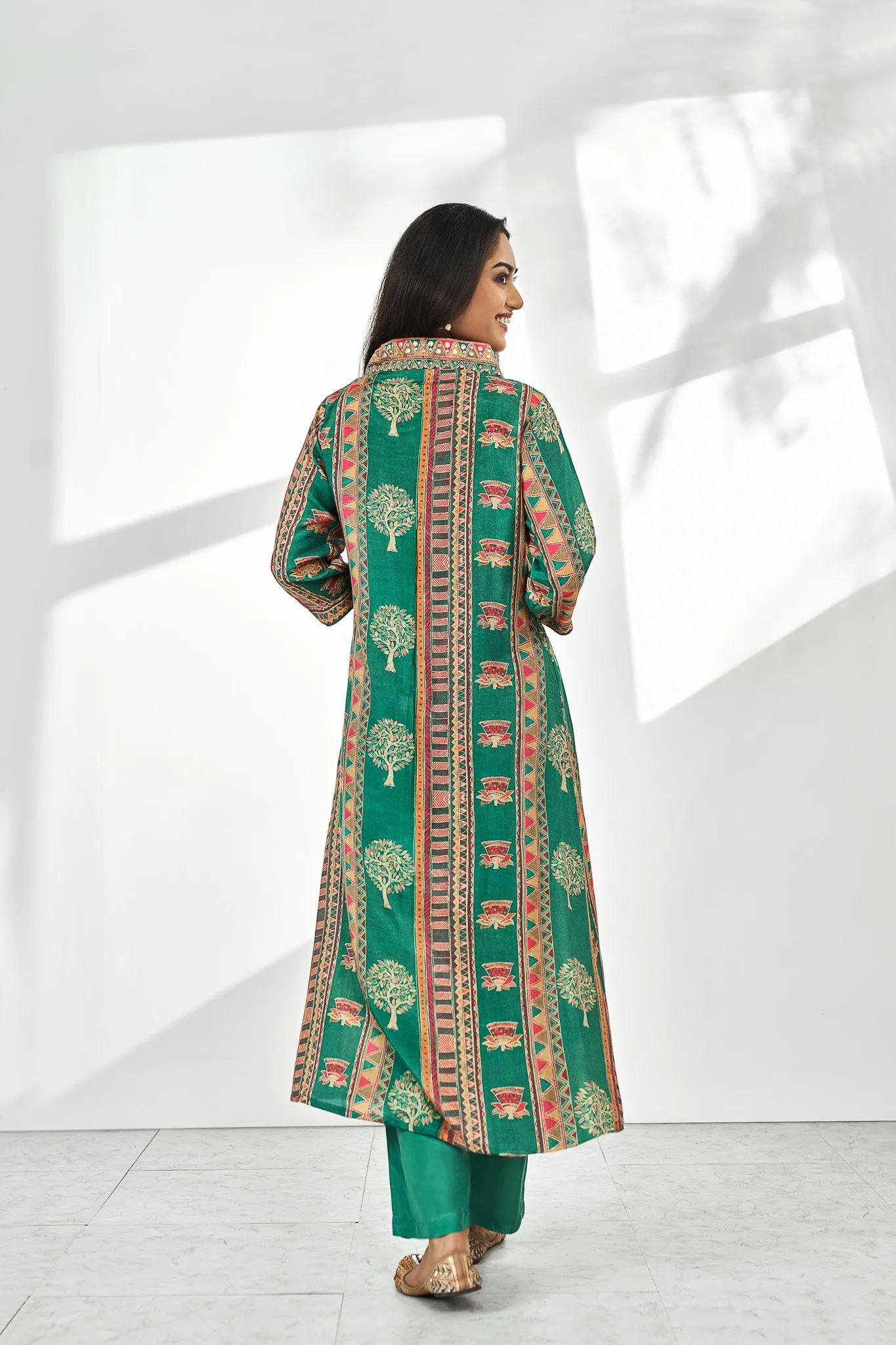 Green Viscose Muslin V-neck Kurta Set