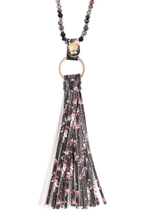 HDN3337 - FLORAL LEATHER TASSEL PRINT PENDANT NECKLACE