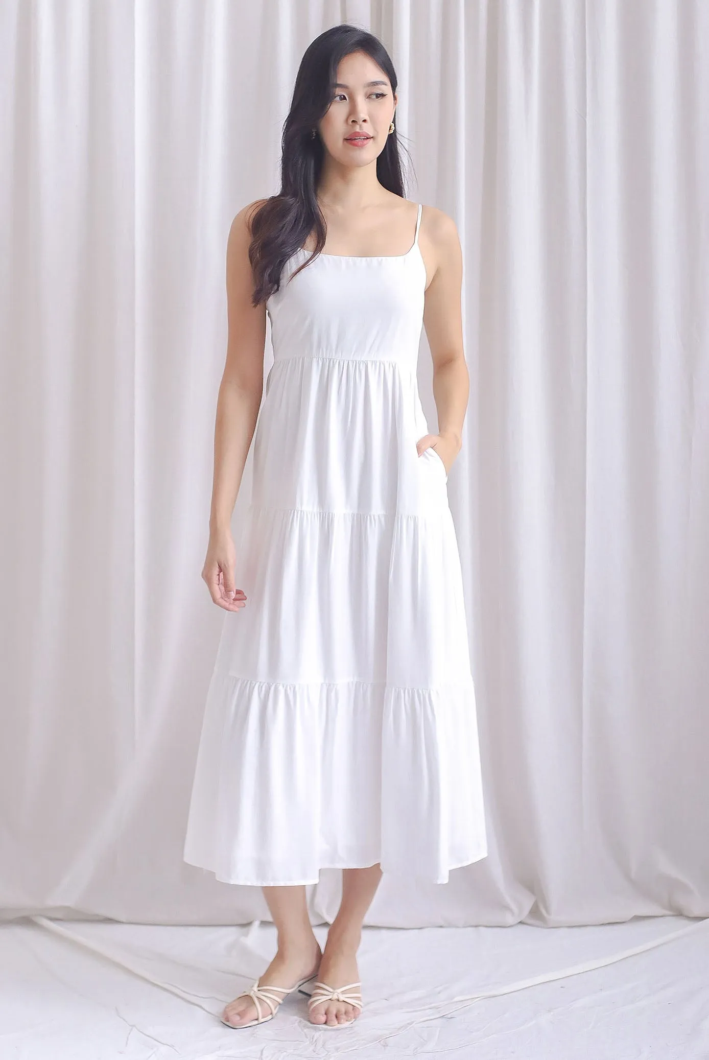 Jennie Spaghetti Tier Maxi Dress In White