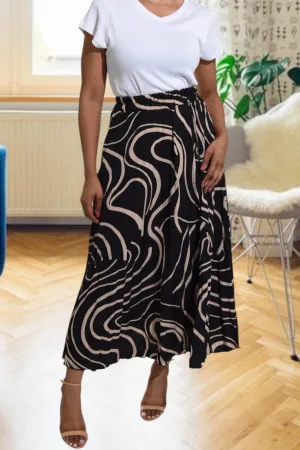 Ladies Long Pocket Pleated Skirt