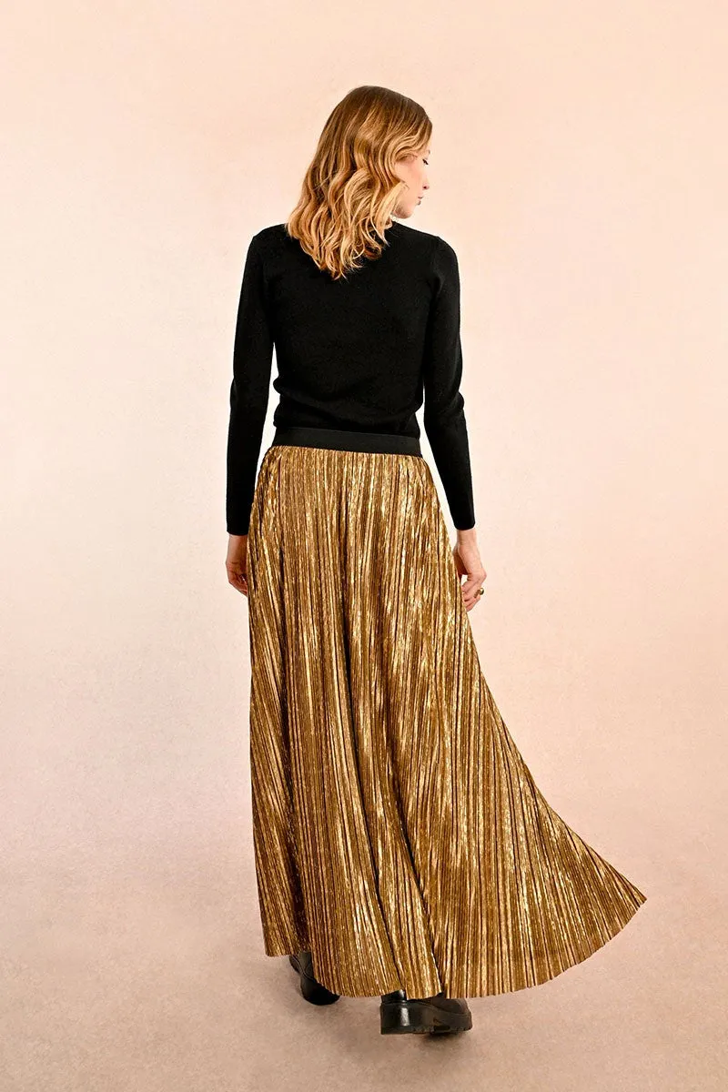 LONG PLEATED SKIRT