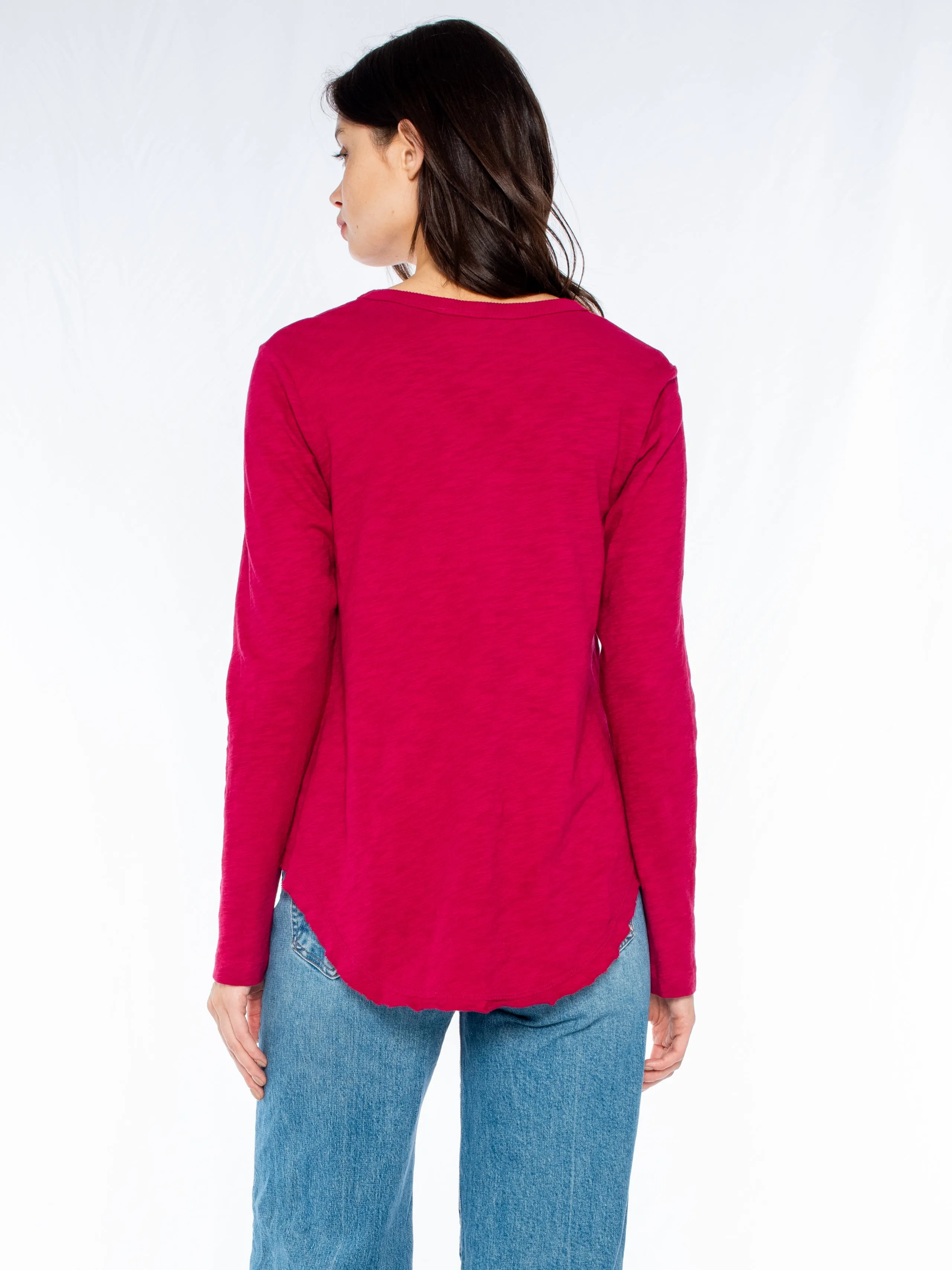 Long Sleeve V-Neck w/ Raw Hem Shirttail