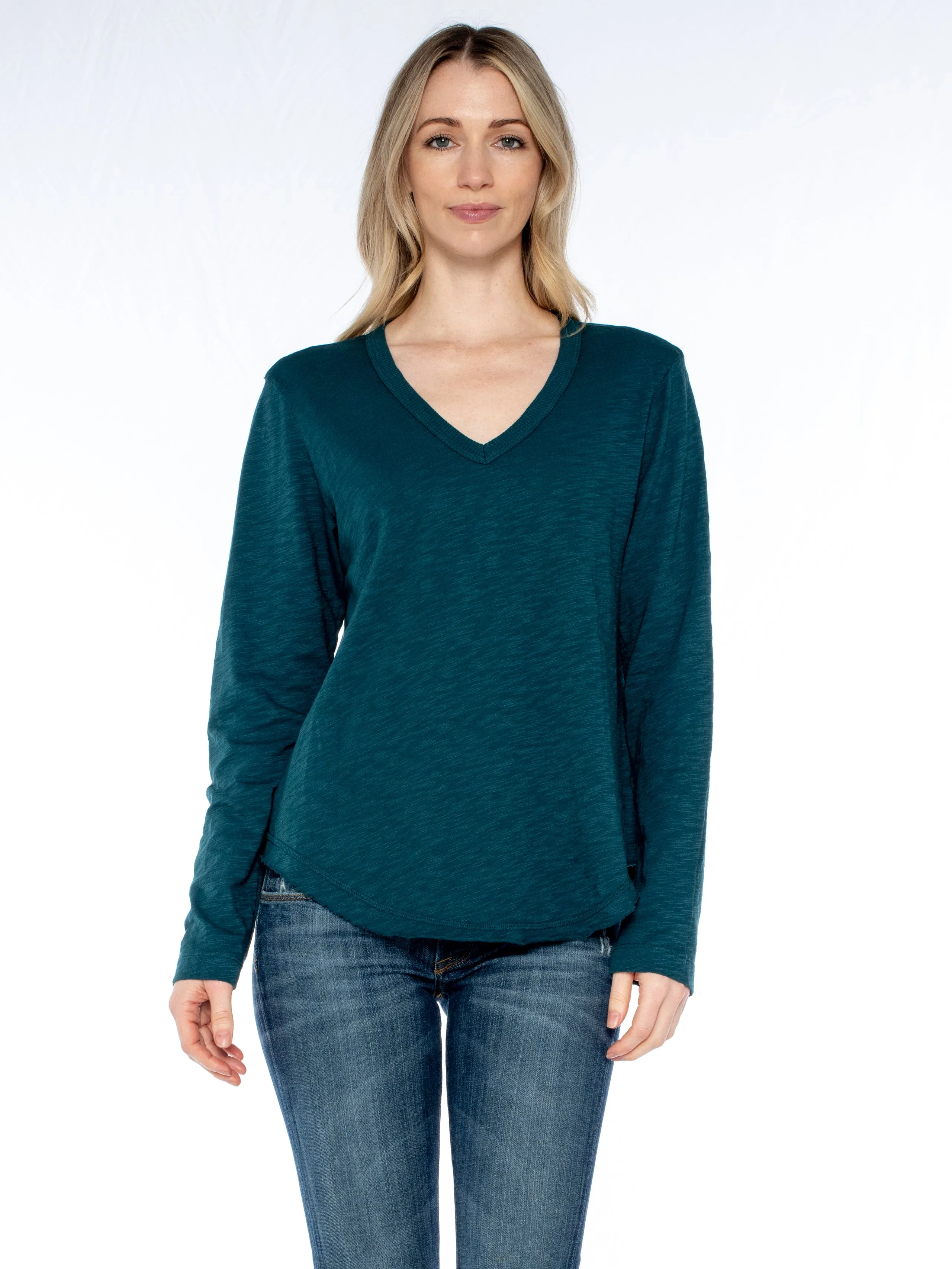 Long Sleeve V-Neck w/ Raw Hem Shirttail