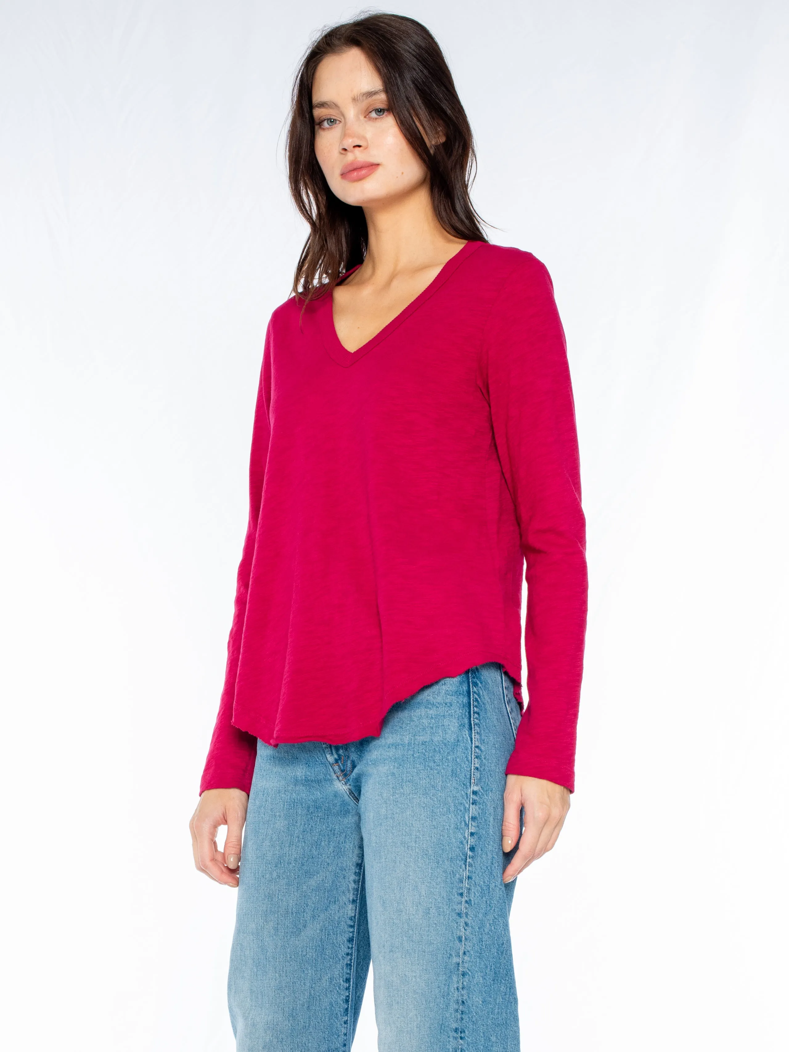 Long Sleeve V-Neck w/ Raw Hem Shirttail