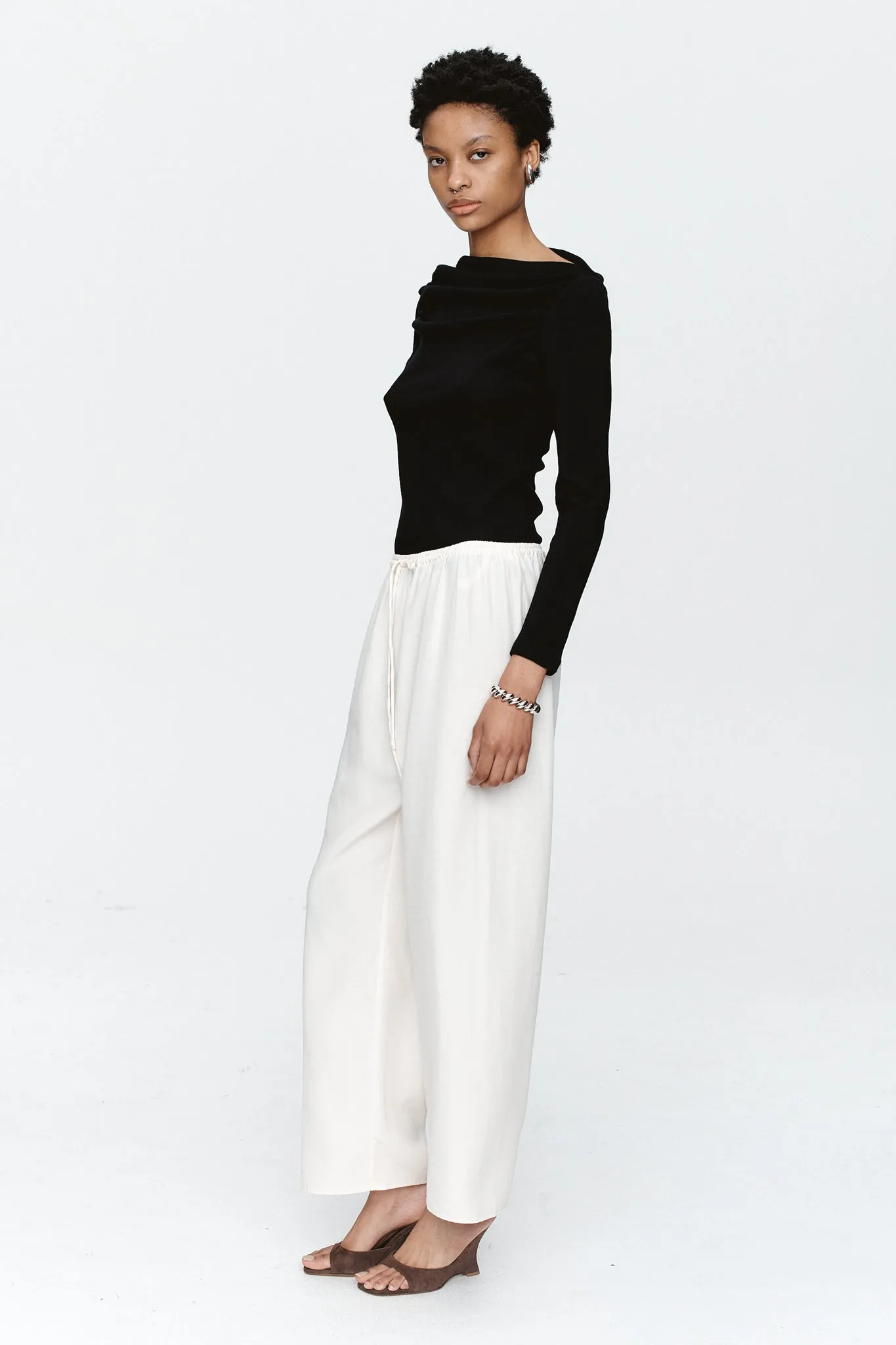 Marle Bryn Top // Black