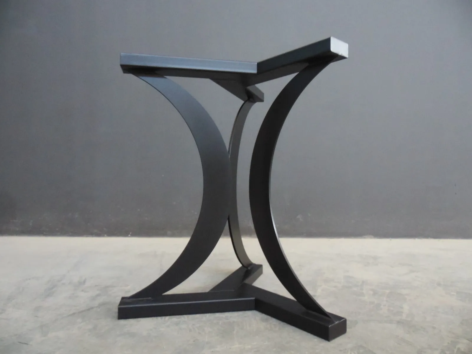 Modern Metal Round Table Base , 28" TURAN Steel Table Pedestal - Height 26" - 30”