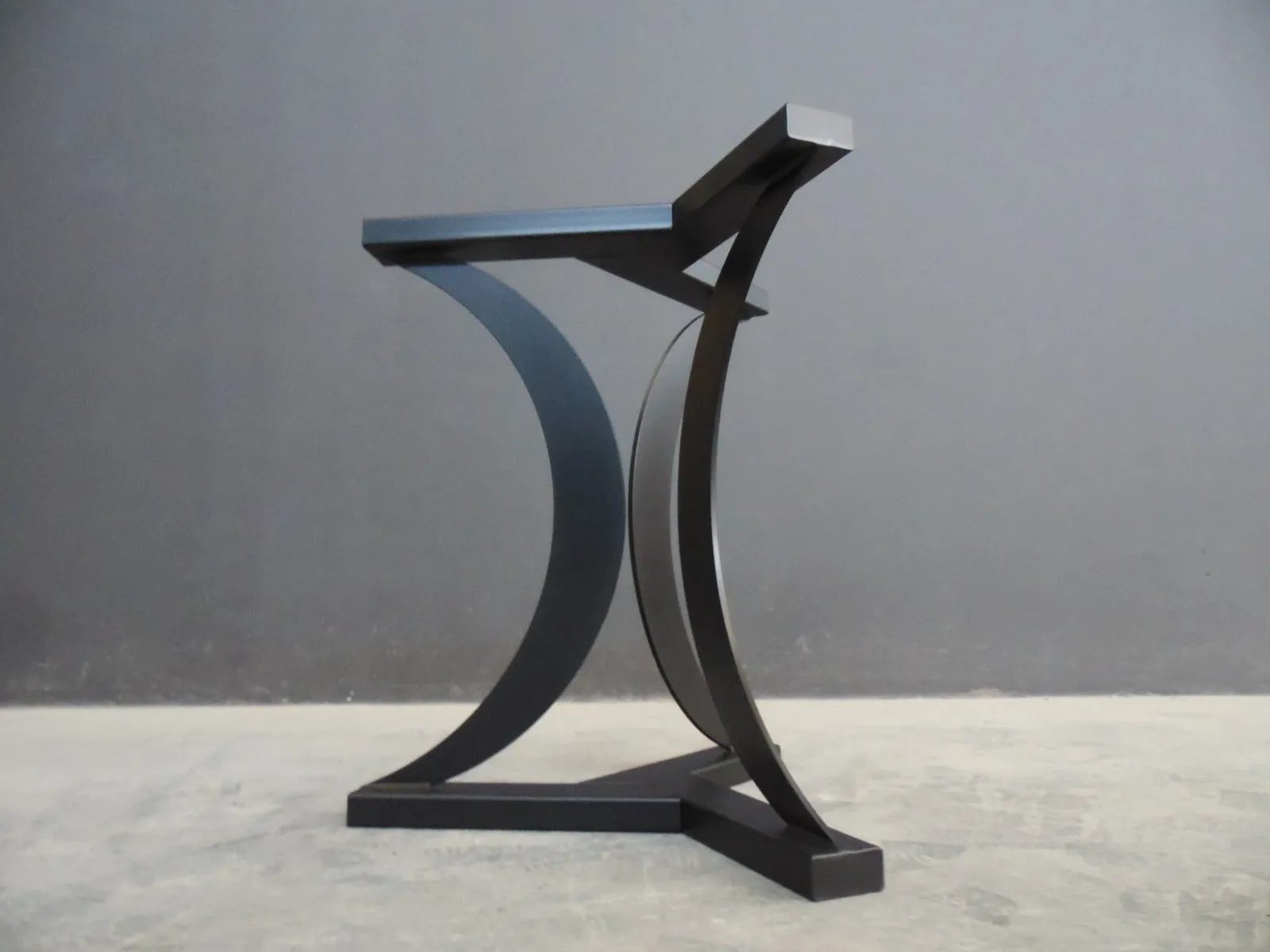 Modern Metal Round Table Base , 28" TURAN Steel Table Pedestal - Height 26" - 30”