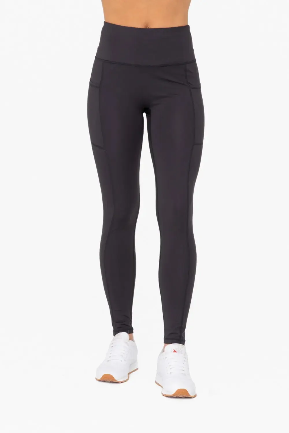 Mono B Sweetheart No Seam Leggings – Sculpting, Seamless & Sustainable
