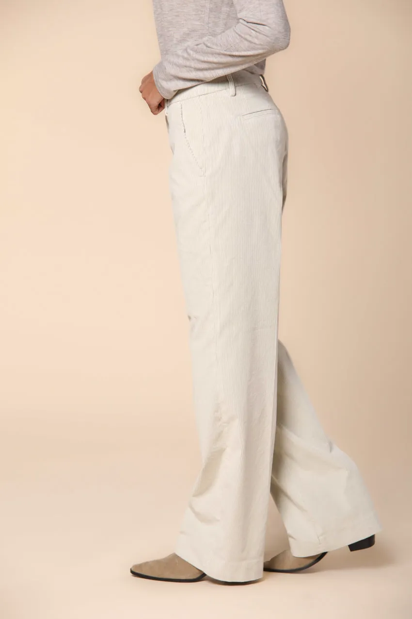 New York Straight women's chino pants in velvet corduroy straight fit 