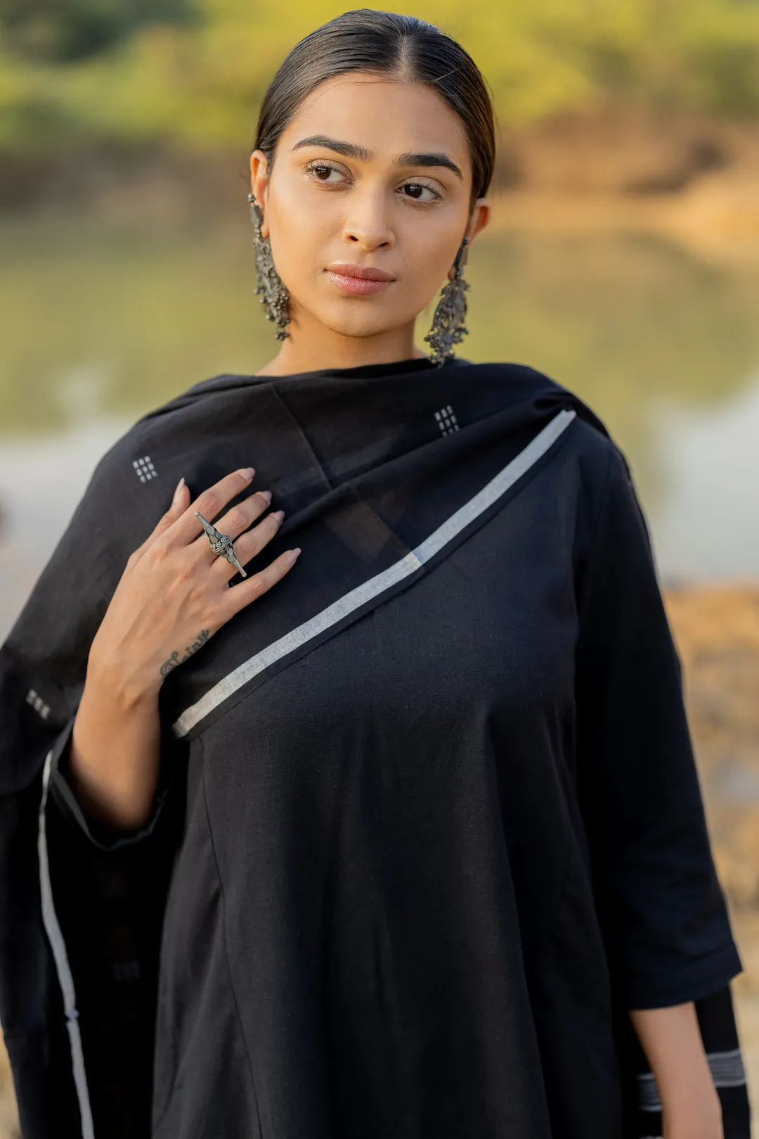 Noir Elegance Kurta Set with Jaamdani Dupatta