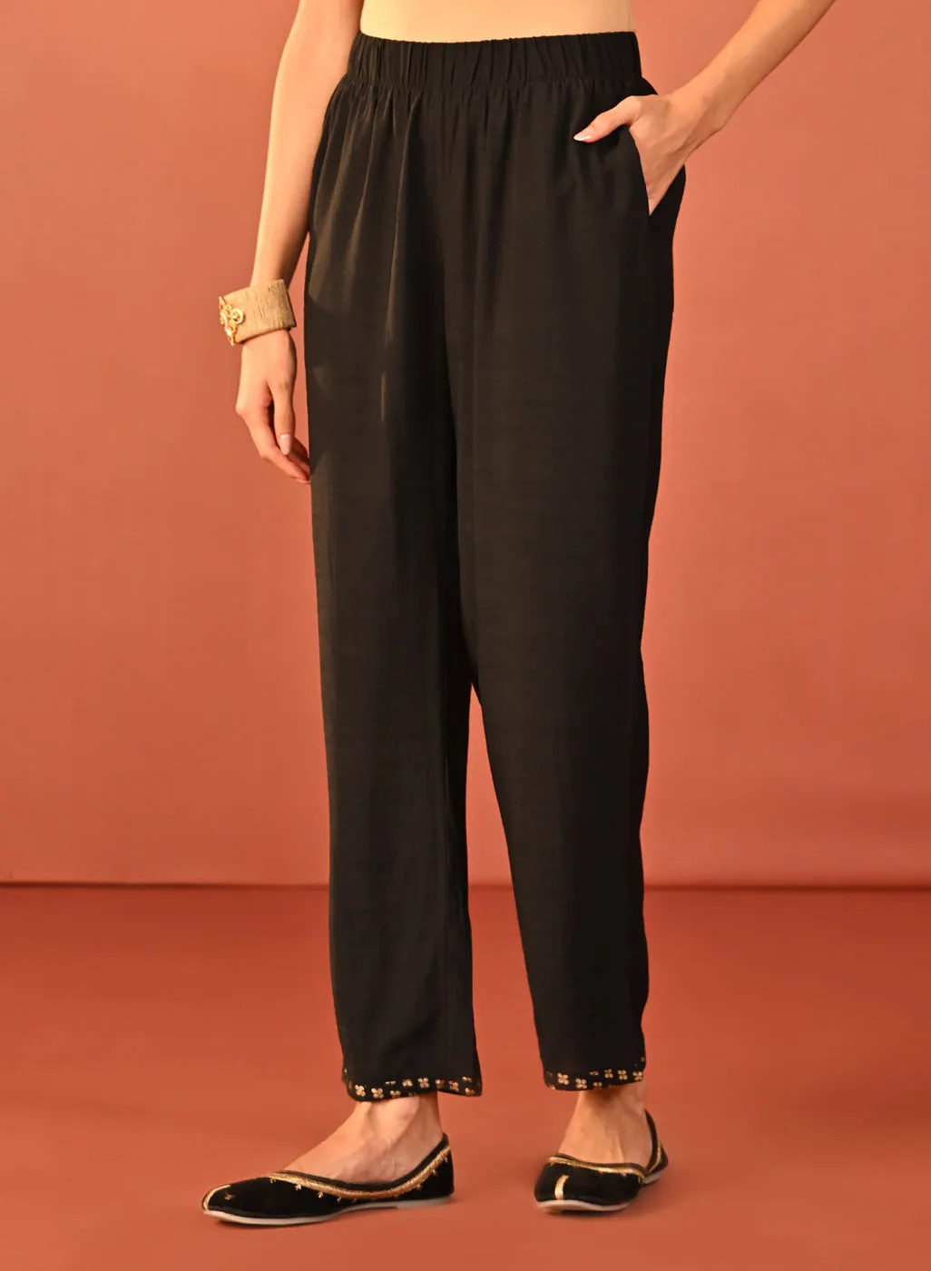Noorain Black Embroidered Cotton Linen Co-ord Set for Women