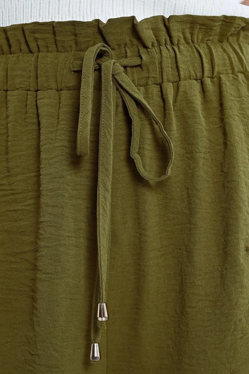 PLEATED SHORTS