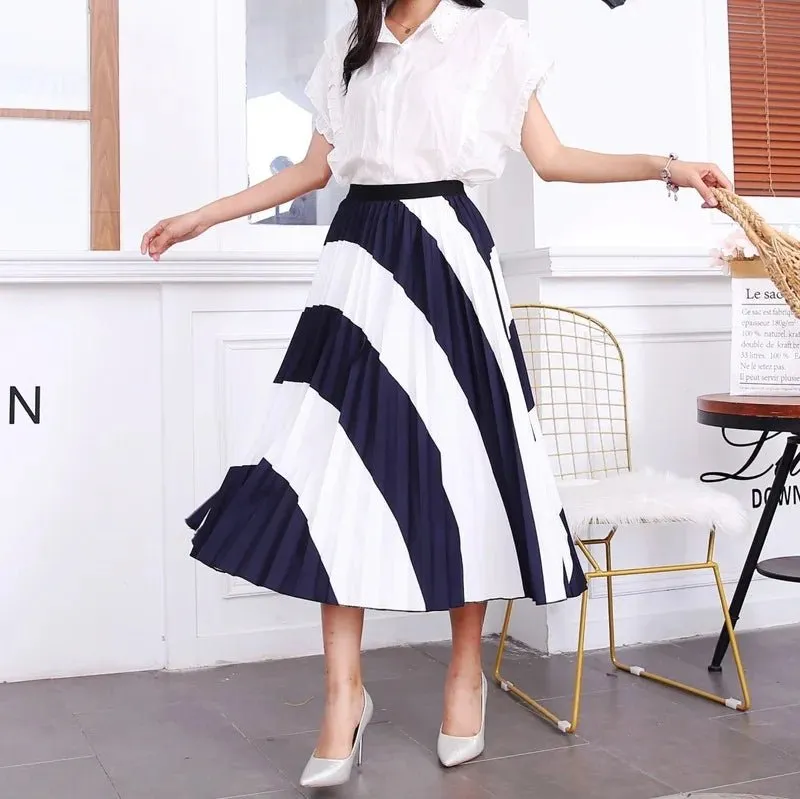 Plus Size Cartoon Print Midi Pleated Skirts
