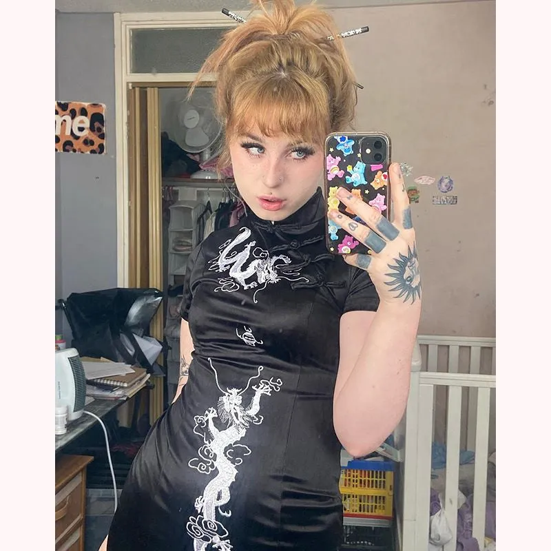 "Dark Embroidered Dragon" Long Cheongsam Dress Y040703
