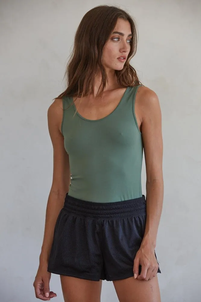 Seamless V-Neck Versatile Tank Top