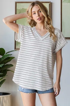 SHORT SLEEVE WITH BAND V NECK STRIPE TOP TAUPE